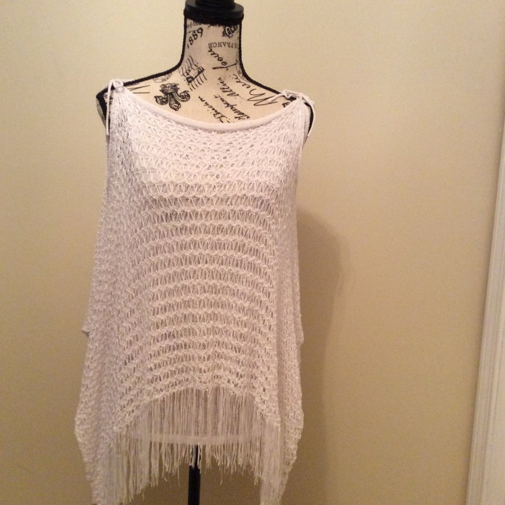 Kokomo poncho-style top